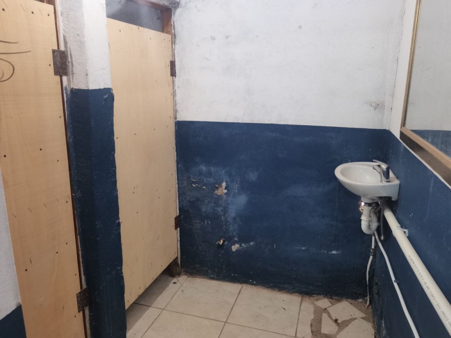  Bedroom Property for Sale in Kwa Nobuhle Eastern Cape